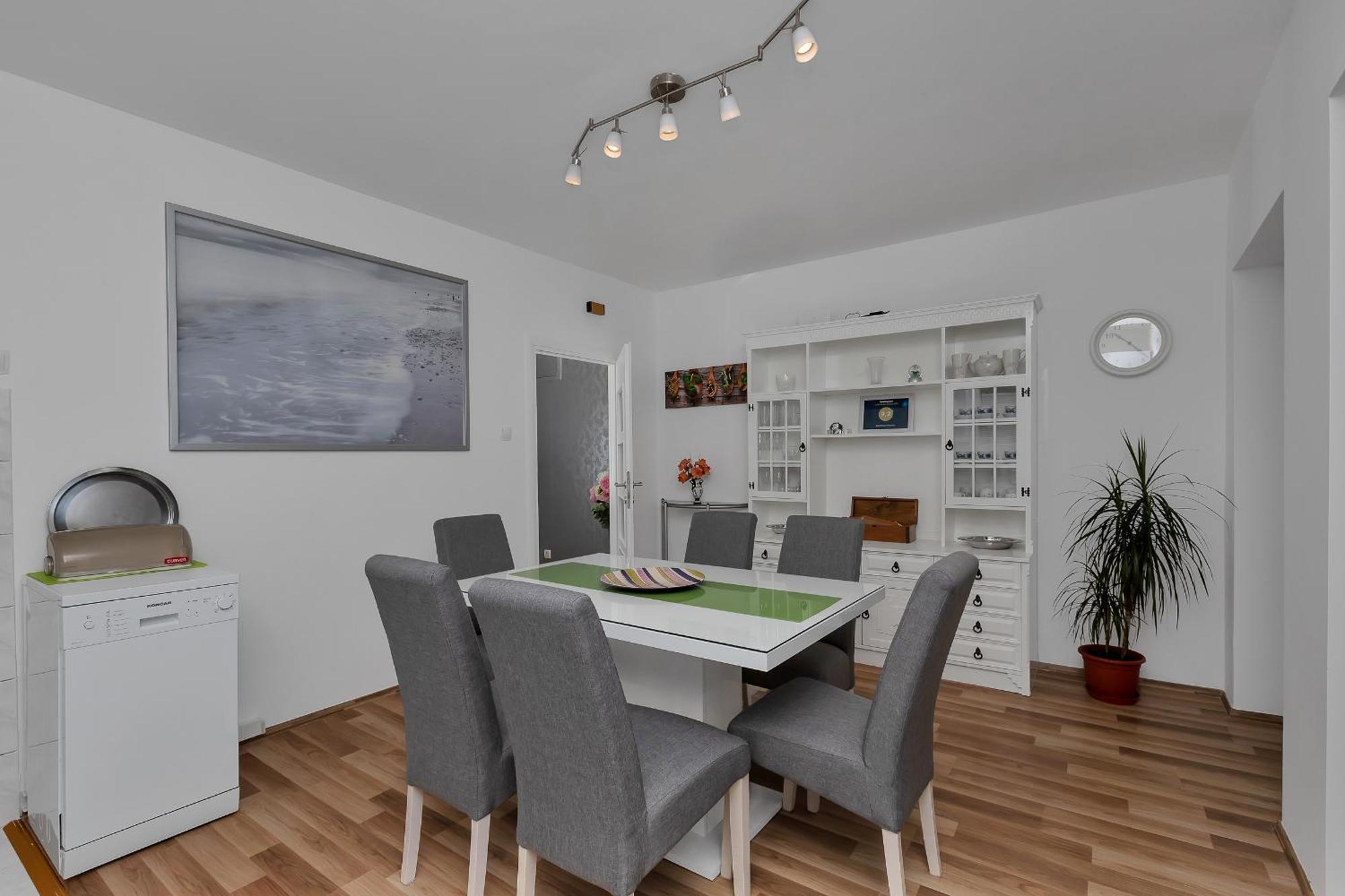 Apartment Sabina มาคาร์สกา ภายนอก รูปภาพ