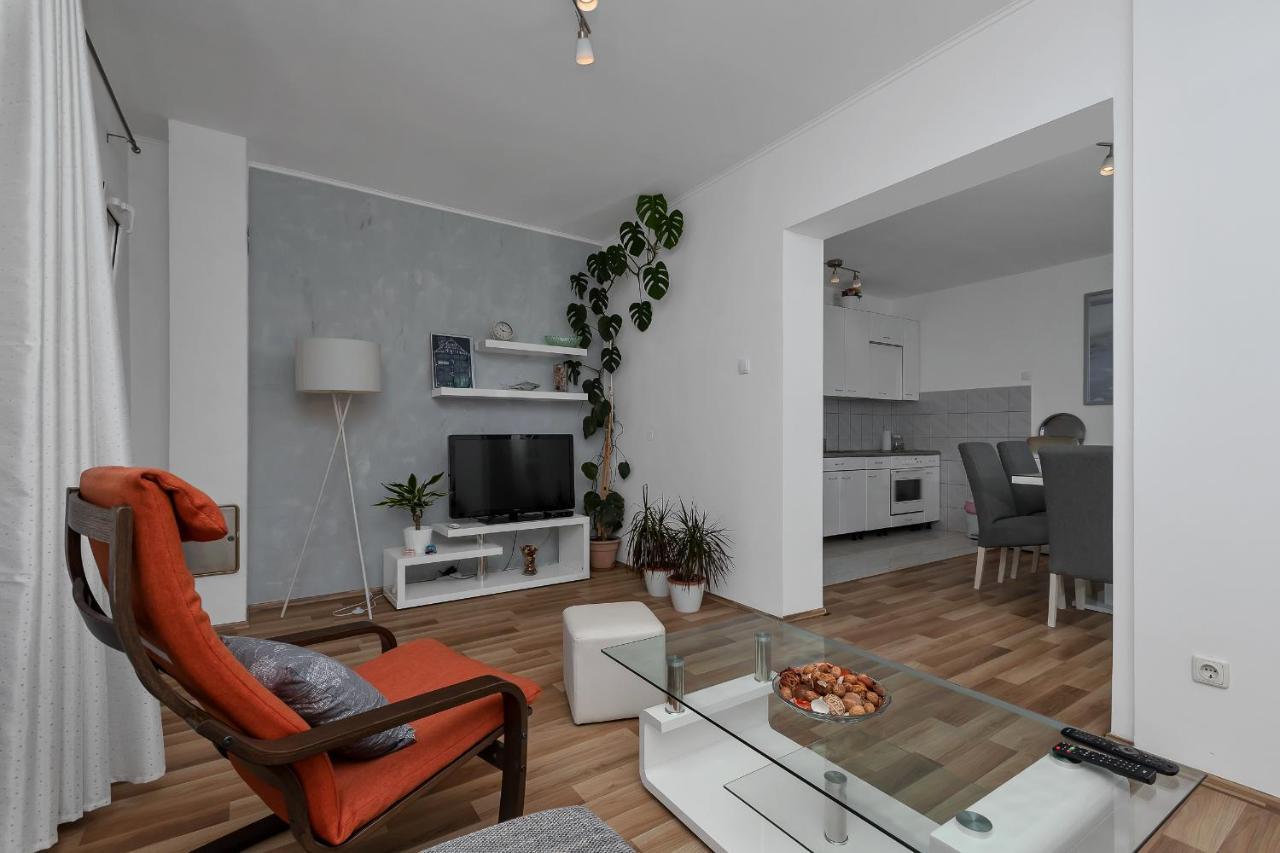 Apartment Sabina มาคาร์สกา ภายนอก รูปภาพ